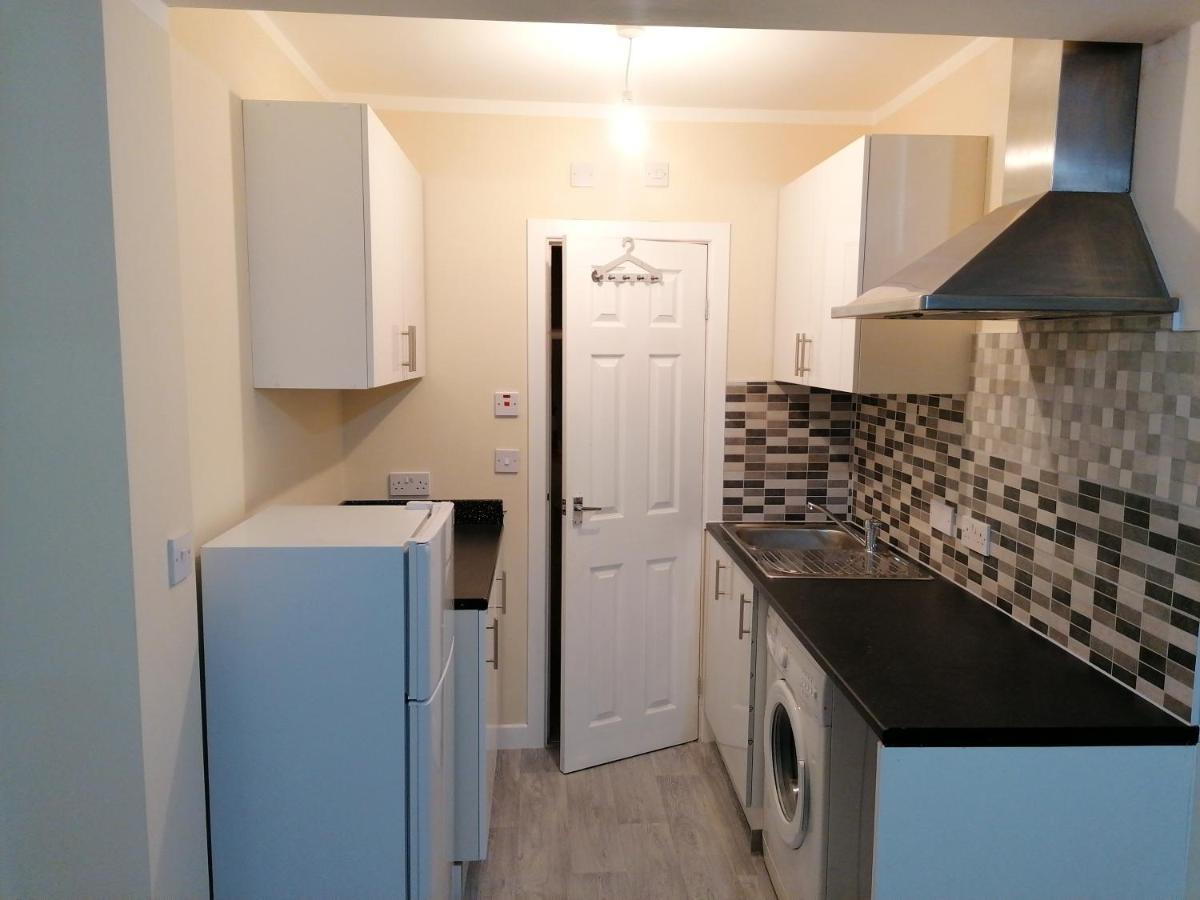 Self-Contained Studio Flat Bathrooms Kitchens Upgrade Locations To City Centre 15 Minutes Walking Distance Nottingham Universities Queen Hospitals City Hospitals Zewnętrze zdjęcie